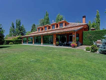 Villa en venta en Real Sitio de San Ildefonso zona La Granja