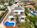 Villa en venta en L'Alfàs del Pi zona Albir