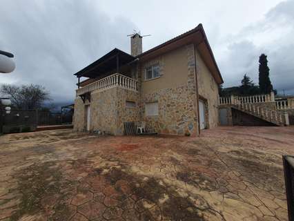 Chalet en venta en Torrejón del Rey rebajado