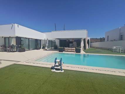 Chalet en venta en Petrer