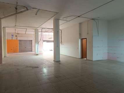 Local comercial en alquiler en Petrer