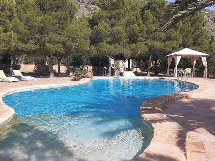 Chalet en venta en Petrer