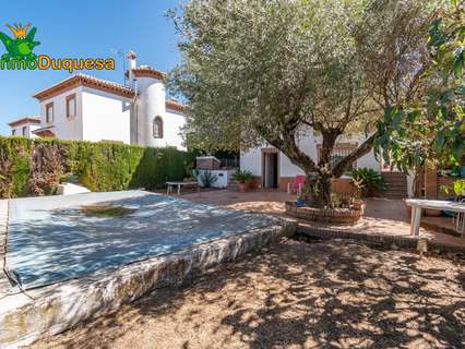 Chalet en venta en La Zubia rebajado