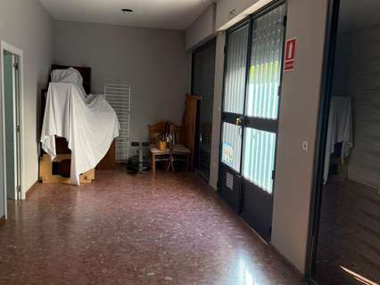 Local comercial en alquiler en La Zubia