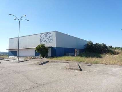 Nave industrial en venta en Valencia de Alcántara rebajada