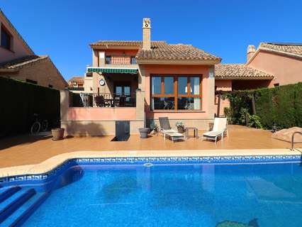 Villa en venta en Algorfa