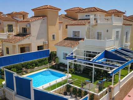 Villa en venta en Algorfa zona Montebello