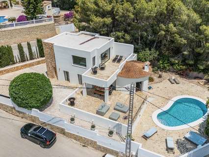 Villa en venta en Teulada zona Moraira rebajada