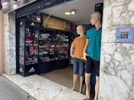 Local comercial en venta en Esplugues de Llobregat