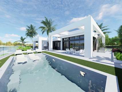 Villa en venta en Los Alcázares zona Santa Rosalia Lake Resort rebajada