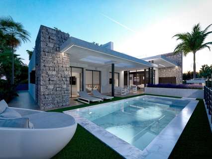 Villa en venta en Los Alcázares zona Santa Rosalia Lake Resort