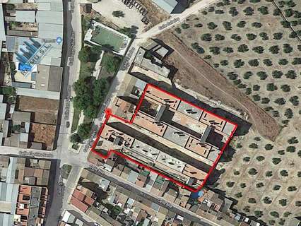 Edificio en venta en Torredonjimeno