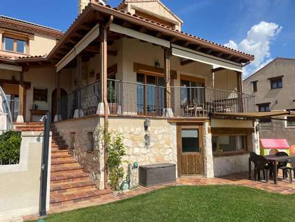 Chalet en venta en La Lastrilla