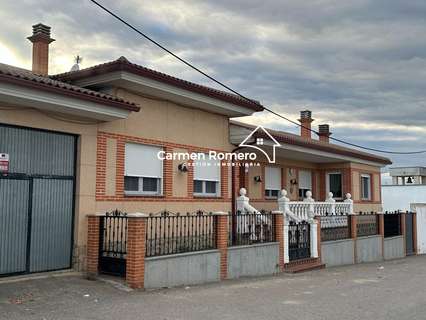 Chalet en venta en Poveda de las Cintas