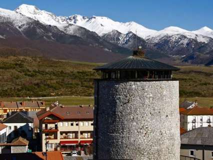 Parcela urbana en venta en Puebla de Lillo