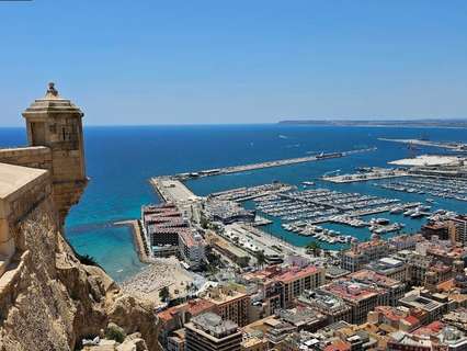 Chalet en venta en Alicante