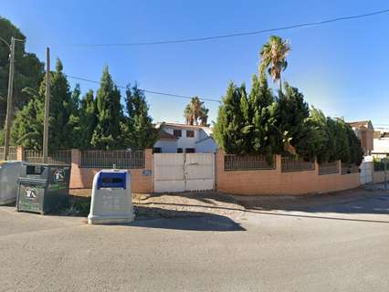 Chalet en venta en Elda