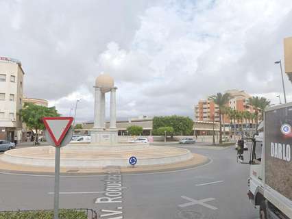 Piso en venta en Roquetas de Mar rebajado