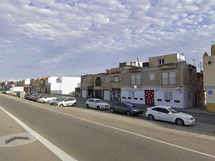 Piso en venta en Almería