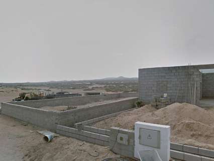 Parcela urbana en venta en Teguise