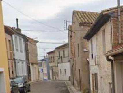 Casa en venta en Luceni