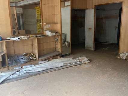 Local comercial en alquiler en Montcada i Reixac