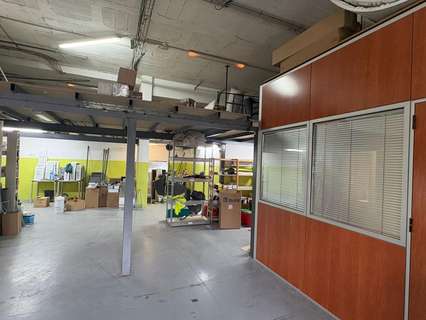 Local comercial en alquiler en Montcada i Reixac