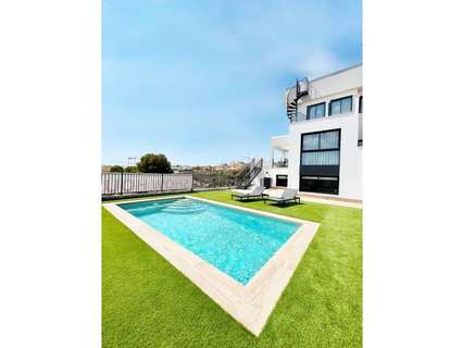 Villa en venta en Algorfa