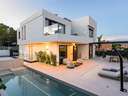 Villa en venta en La Nucía