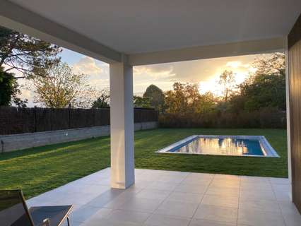 Chalet en venta en Oleiros