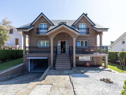 Chalet en venta en Oleiros