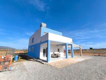 Villa en venta en El Pinós/Pinoso