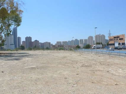 Parcela industrial en venta en Finestrat