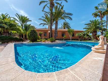 Villa en venta en Torrevieja