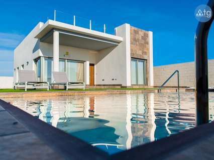 Villa en venta en Orihuela zona La Zenia