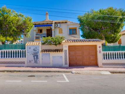 Chalet en venta en Torrevieja